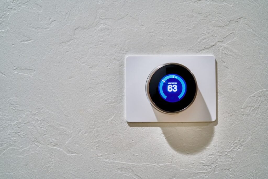 6 Reasons You Should Invest in a Home Automation System