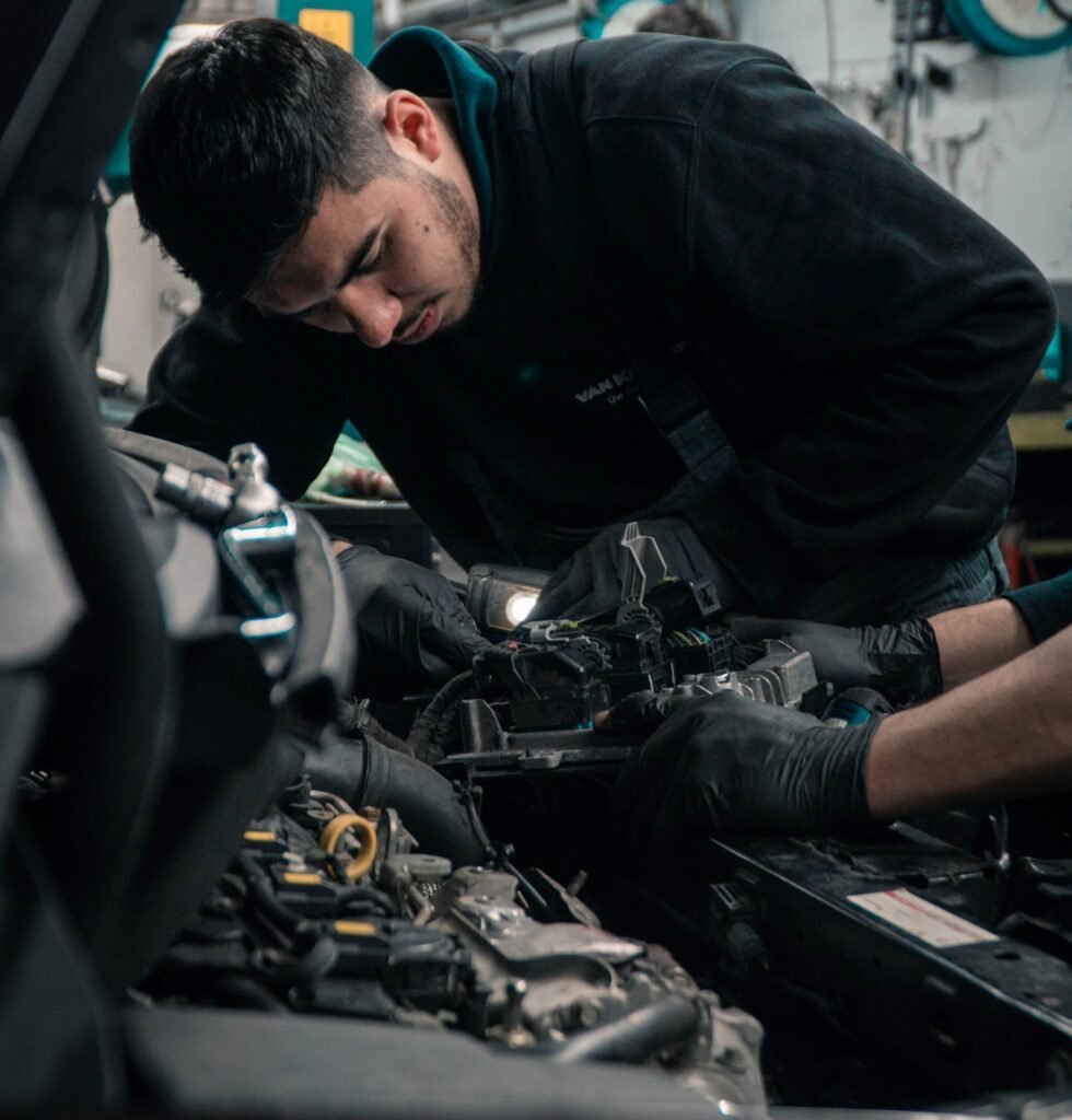 How to Start a Mobile Mechanic Business in 2023