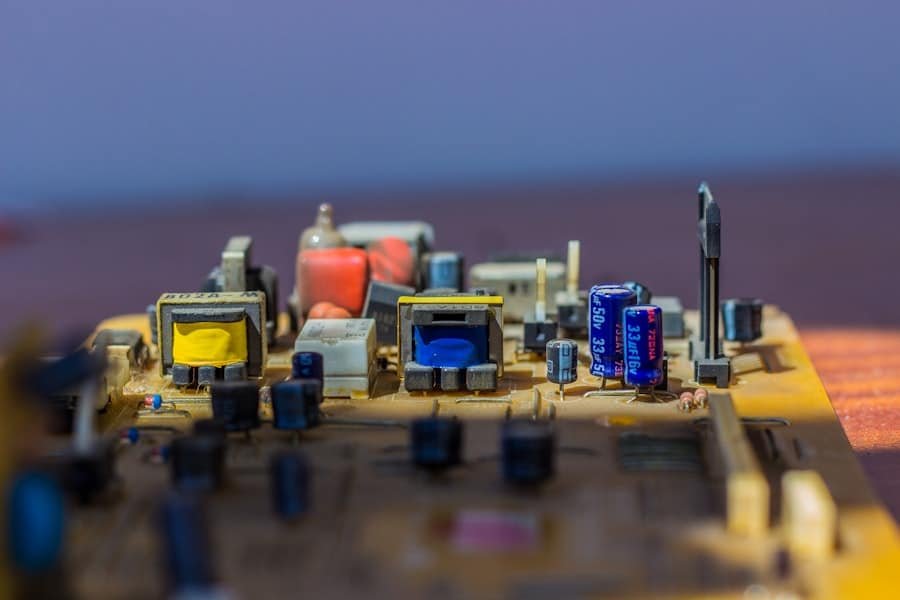 Understanding Quantum Computing: Key Concepts & Applications